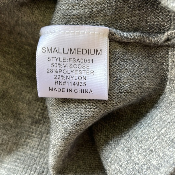 New ALYA Boho Funnel Neck Knit Sweater Poncho Oversize Versatile Heathered Gray - Picture 10 of 15